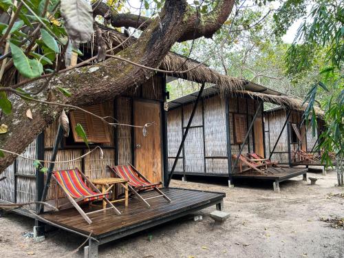 Gallery image of Little Hut in Ko Phayam