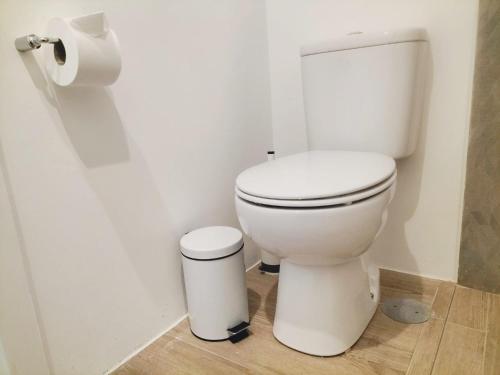 Ένα μπάνιο στο Vila Loki