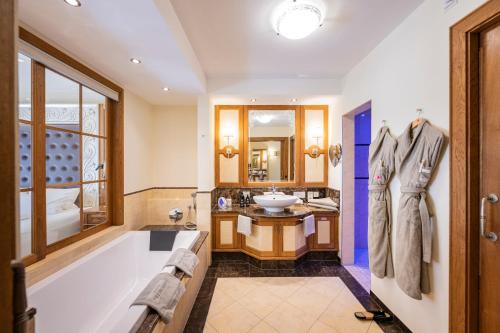 Koupelna v ubytování Preidlhof Luxury Dolce Vita Resort