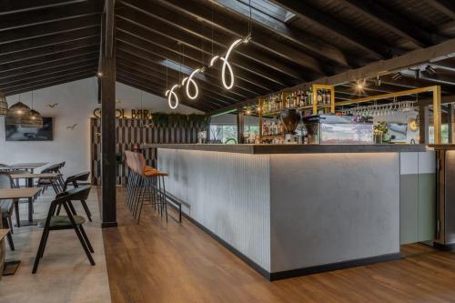 Lounge nebo bar v ubytování Hotel Carol - Vatra Dornei