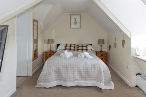 Una cama o camas en una habitación de Horton Inn