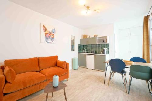 GRAND BOULEVARD, OPÉRA, suite 1 chambre 2 à 4P