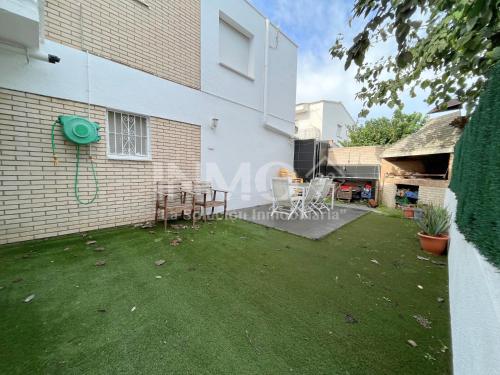 Fotografia z galérie ubytovania Apartamento con jardín y barbacoa 135B - INMO22 v destinácii Cambrils