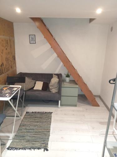 Cute studio in city center. Capsule apartment!