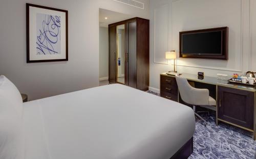 Katil atau katil-katil dalam bilik di Hilton London Euston