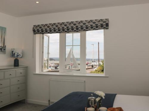 Fotografie z fotogalerie ubytování Quay Cottage - Sea View v destinaci Poole