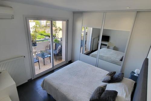 Photo de la galerie de l'établissement Appartement à proximité de tout, à Saint-Raphaël