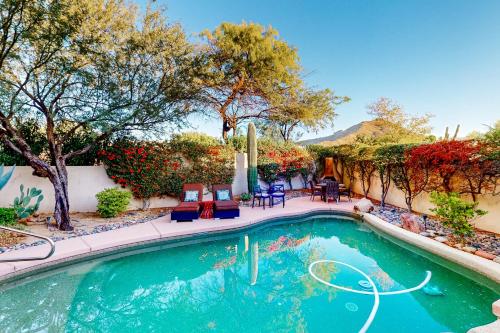 Piscina en o cerca de Hideaway on Habitat