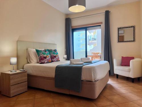 Armação de Pêra Ocean Terrace by Homing