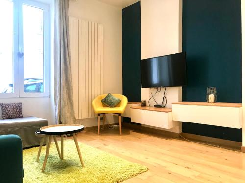 Adorable souplex batignolles