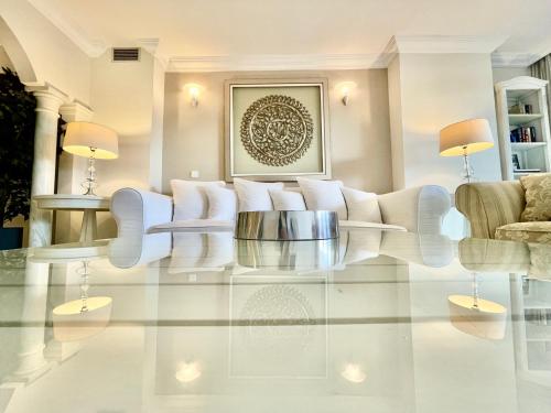 Magna Marbella - Apartamento de Lujo y golf en zona de Puerto Banús