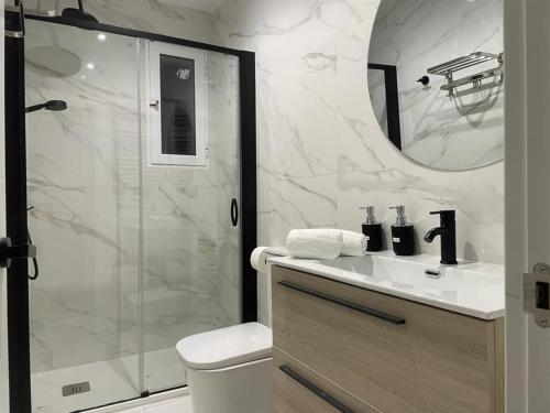 U2 Apartamento cerca de Metro