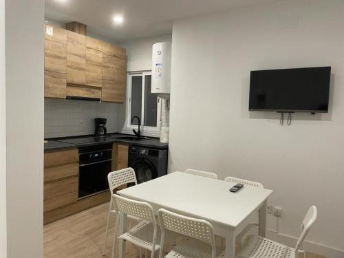 U2 Apartamento cerca de Metro