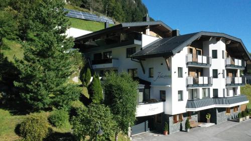 Appartements Kardona