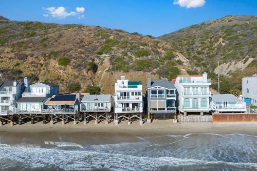 Gallery image of Beachfront Malibu House with Sauna and Ocean-View Deck in Malibu