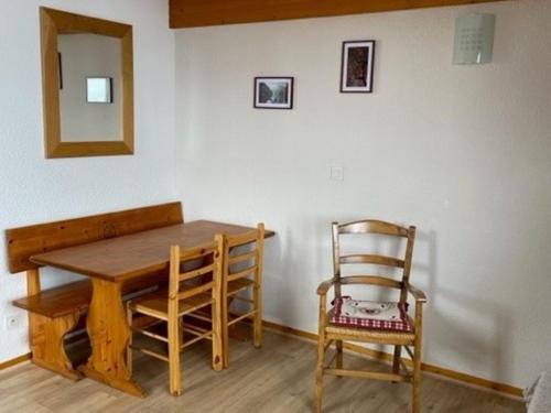 Appartement cosy proche pistes avec balcon et Wifi, animaux admis