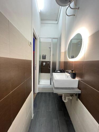 Show House photo 21