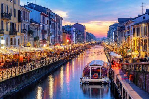 Deluxe 120 mq Apartment , 4 minuti a piedi dai Navigli