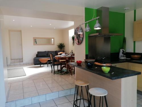 Gîte Cossé-le-Vivien, 4 pièces, 6 personnes - FR-1-600-143
