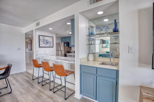 Oceanfront 3br/2ba Dog Friendly photo 35