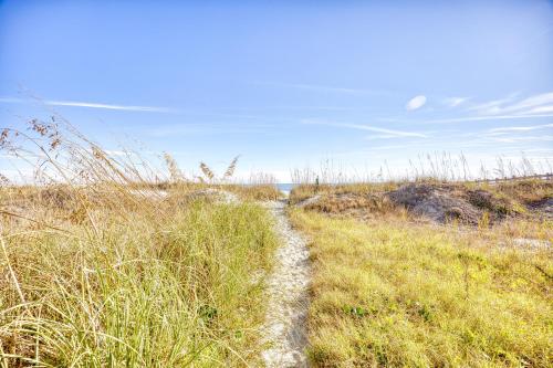 Oceanfront 3br/2ba Dog Friendly photo 45
