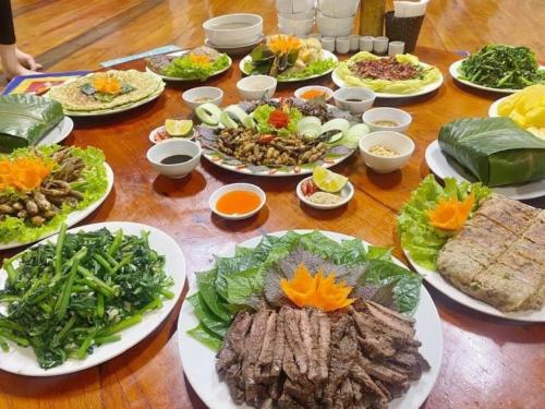 Možnosti oběda a/nebo večeře pro hosty v ubytování Homestay Nhà của Mị - Mị's House