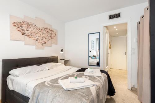 Studio Massenet Five stars holiday house