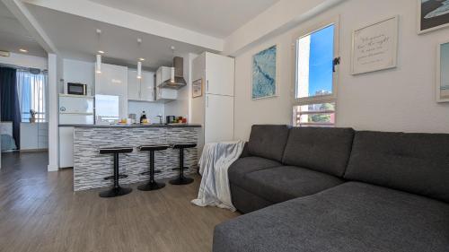 TROPIC MAR sea view apartments
