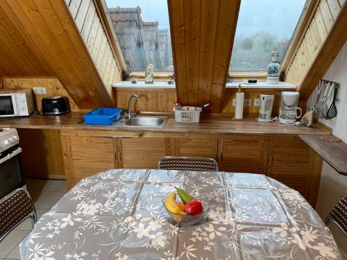 Apartment Old Hüsung - MUZ327 by Interhomeにあるキッチンまたは簡易キッチン