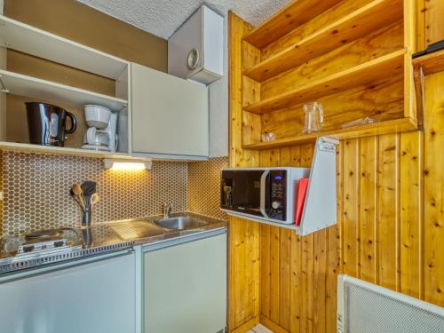Studio Asters 18 Bâtiment C1 by Interhome