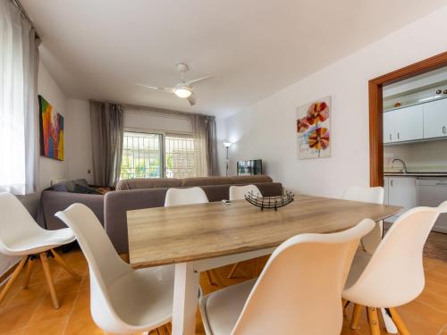 Holiday Home Alicia by Interhome