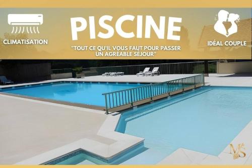 Proche Sarlat : Idéal Couple - Climatisé & Piscine