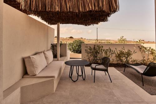 Un lugar para sentarse en Noūs Santorini
