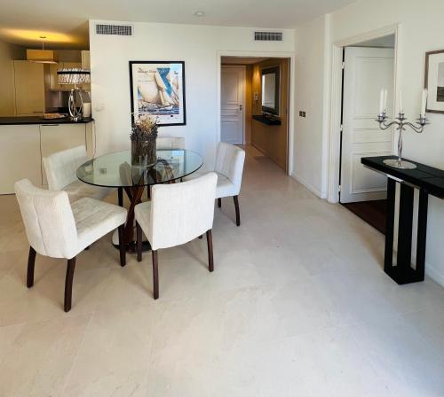 Foto dalla galleria di Residence Carlton Riviera a Cannes