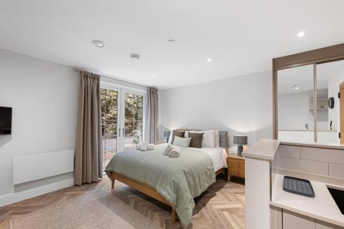Rock Mill Apt 5 with Terrace