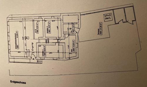 UntermerzbachにあるWandas Domizil mit Whirlpoolの建物の間取図