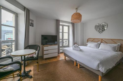 Paris, Opéra 4...So parisian Apartment