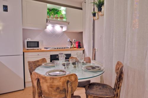 Dapur atau dapur kecil di UnSejourAMetz - Le mille et une nuits