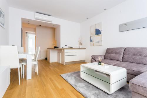 Apartment Nevena By Blue Apartments