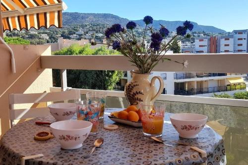 Studio 4 pers coeur du Lavandou 5mn à pied des plages