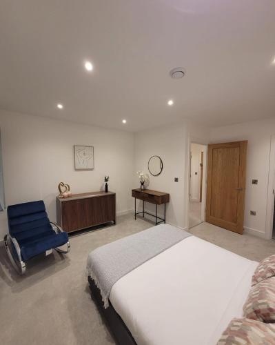 Luxury 2 Bed Apartment In The Center Of Rochester