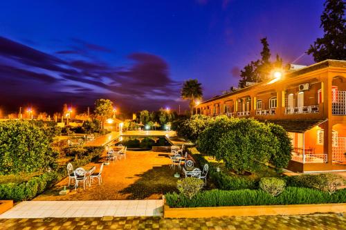 Fotografie z fotogalerie ubytování Complexe El Bassatine v destinaci Beni Mellal