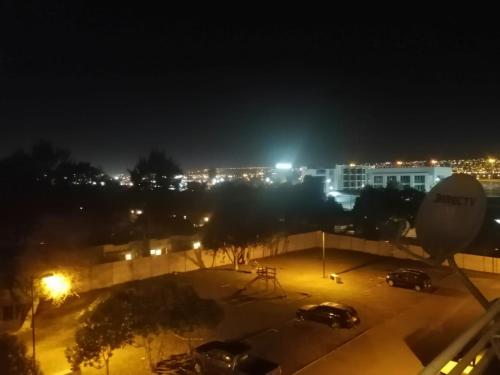 Foto dalla galleria di Departamento La Serena, amoblado, 2 habitaciones, a una cuadra de la playa a La Serena