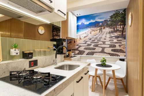 Nhà bếp/bếp nhỏ tại PREMIUM Maravilhoso Estúdio sofisticado e completo em Ipanema