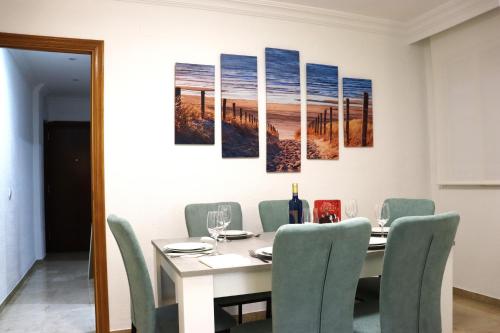 NightInSevilla Juglar Free parking