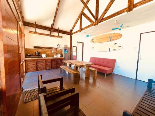 Posezení v ubytování North Shore Surf Camp