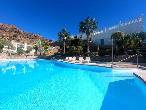 Πισίνα στο ή κοντά στο Casa Platero - Bungalow with Jacuzzi and pool