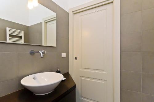 Boutique Apartment Cairoli 30 photo 24