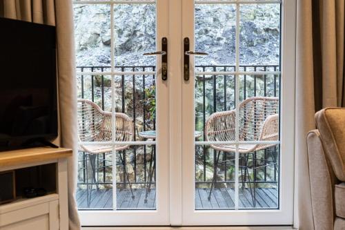Rock Mill Apartment 16 – Photos 5