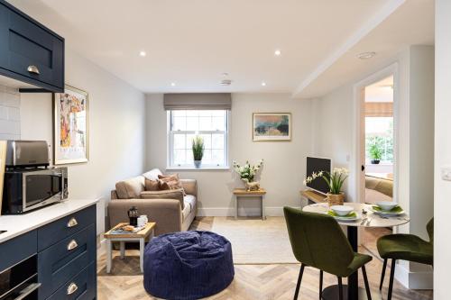 Rock Mill Apartment 15 – Photos 2